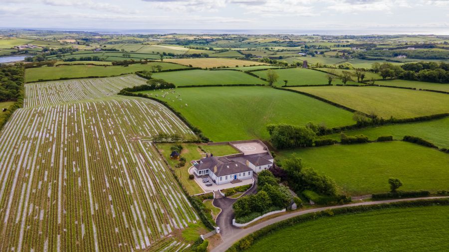 Sliabh Cuan House, 9 Mountain Road