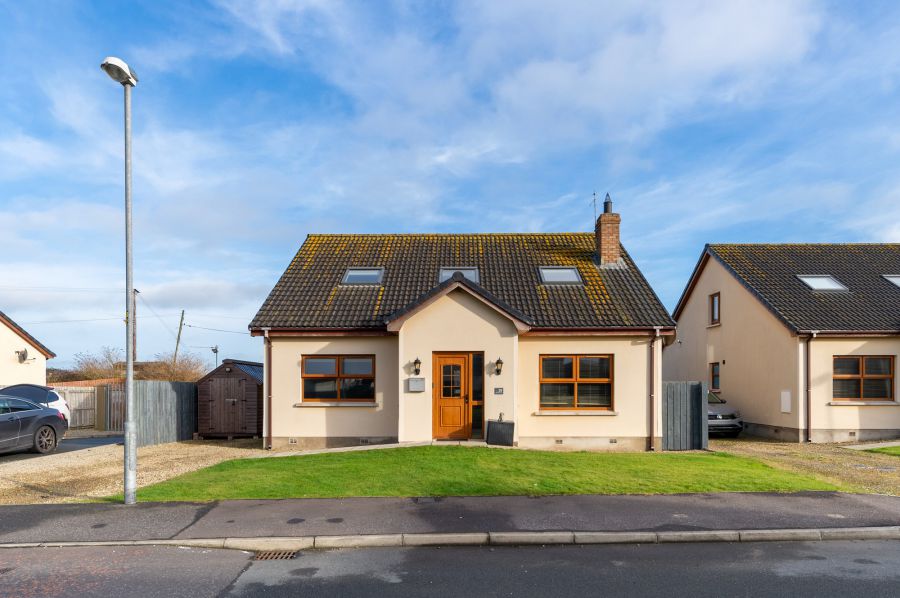 39 Castle Meadow Drive, Cloughey, BT22 1RT