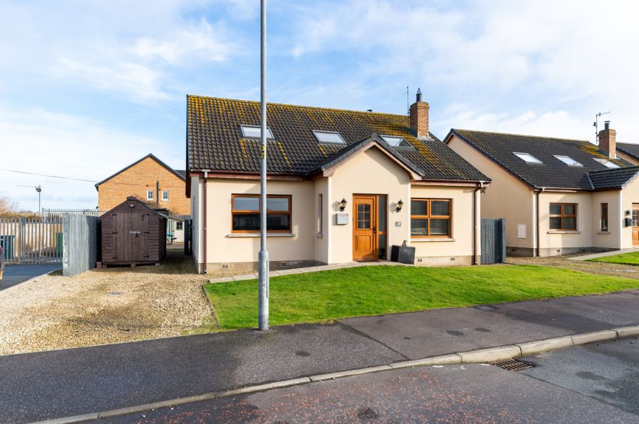 39 Castle Meadow Drive