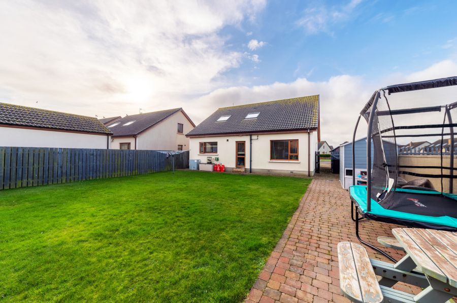 39 Castle Meadow Drive