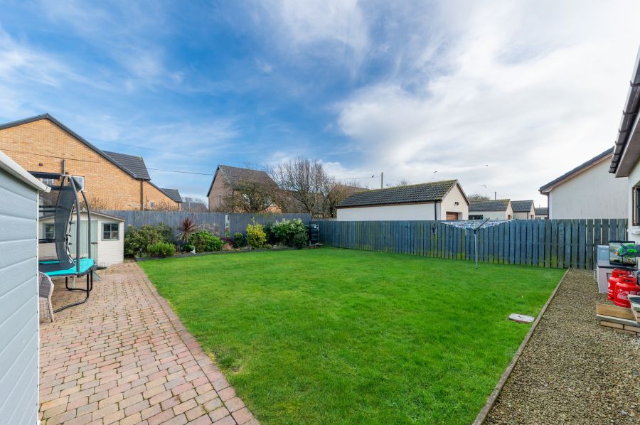 39 Castle Meadow Drive