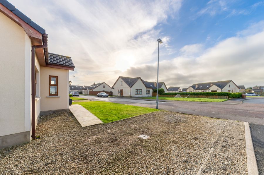 39 Castle Meadow Drive