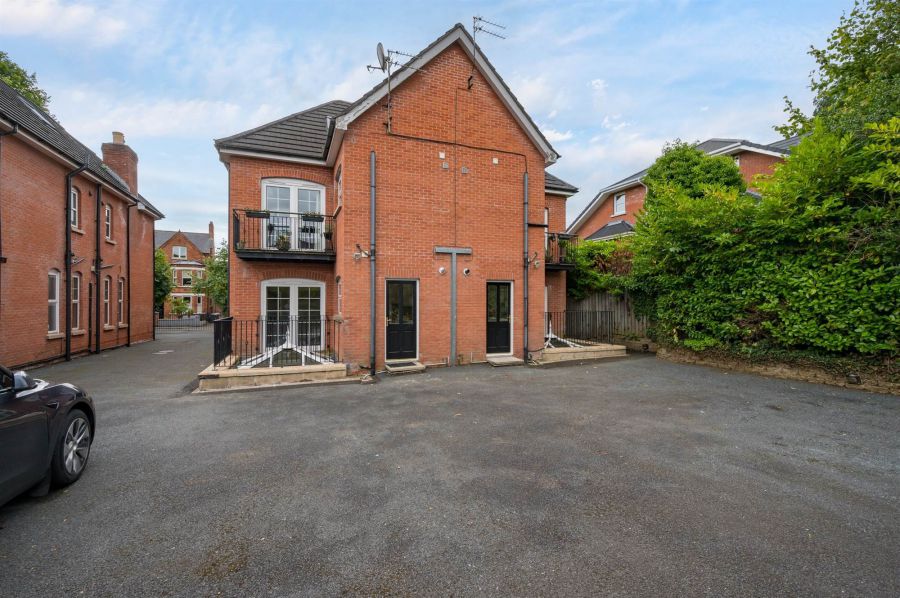 50C Marlborough Park South