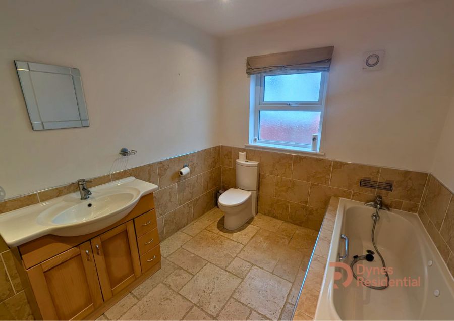 18 Castle Meadow Road