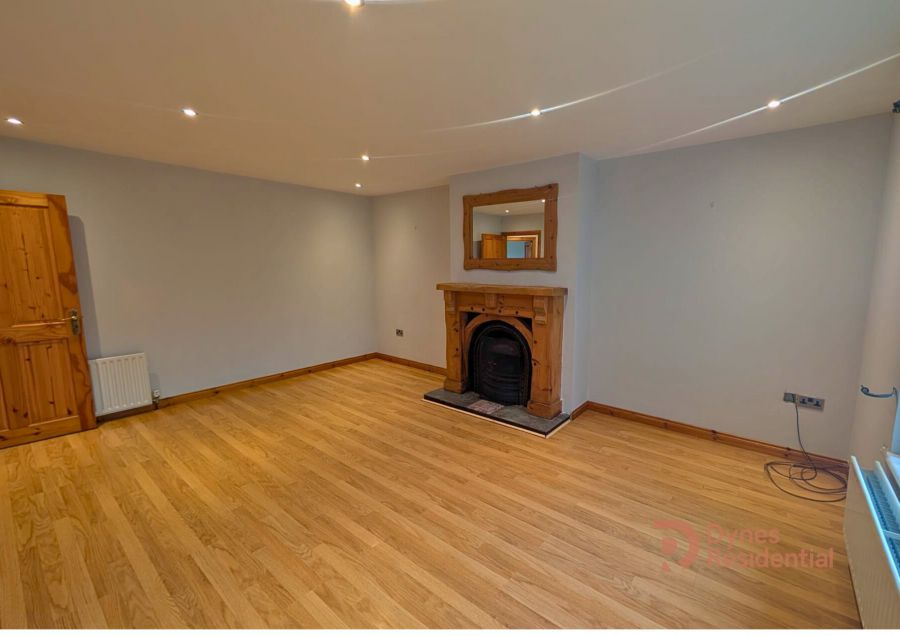 18 Castle Meadow Road