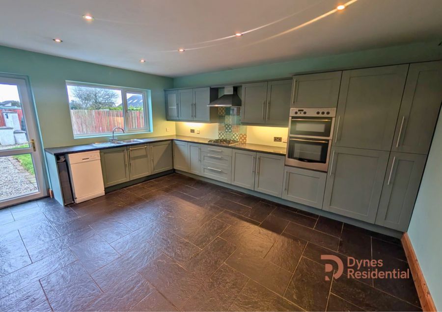 18 Castle Meadow Road