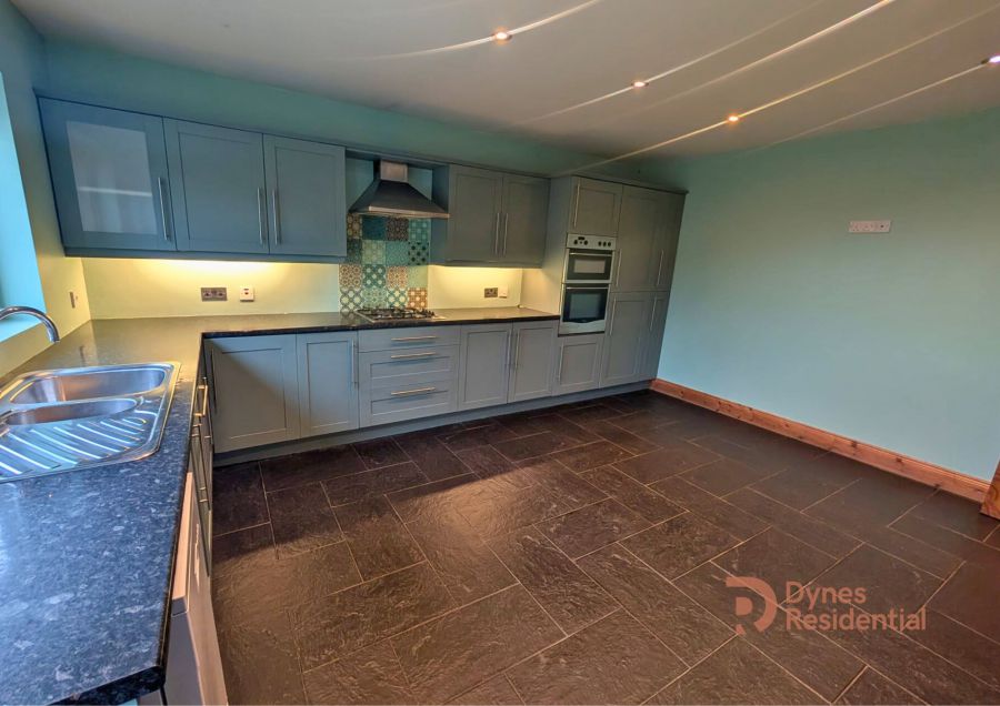 18 Castle Meadow Road