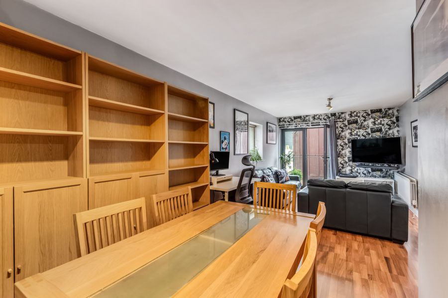 Apt 23 Citygate