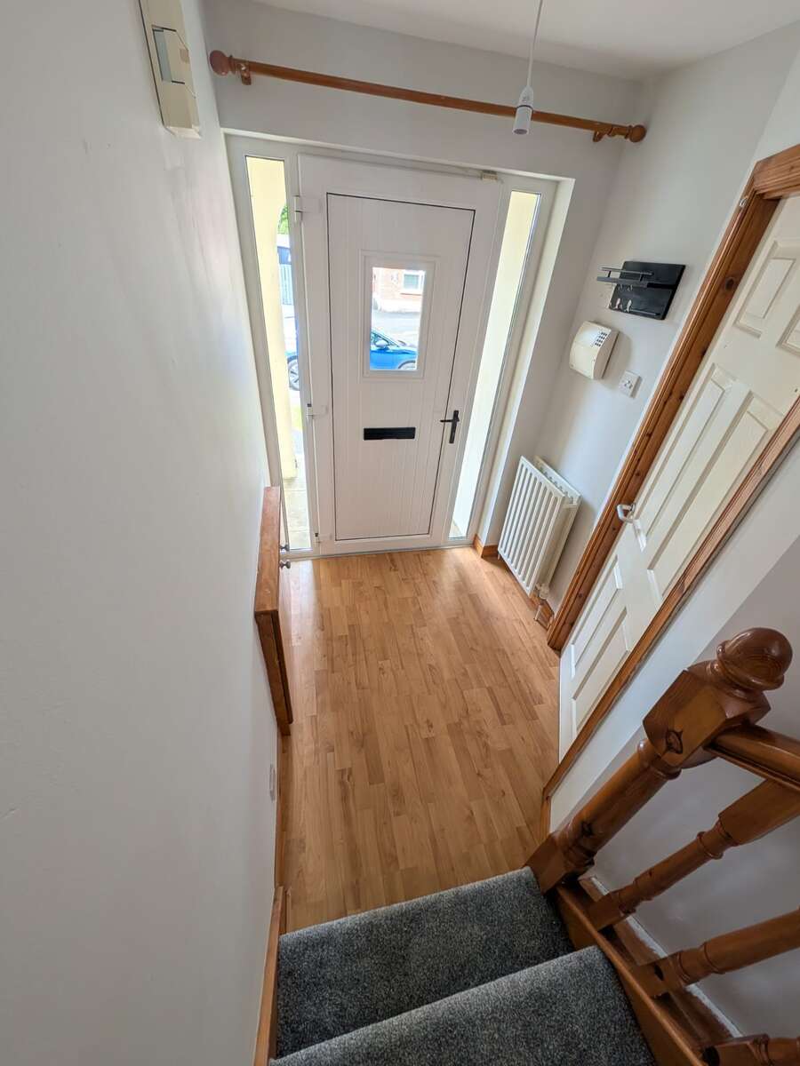 10 Greenvale Grove