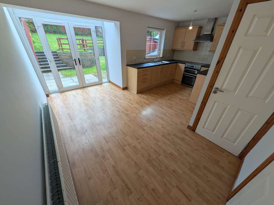 10 Greenvale Grove