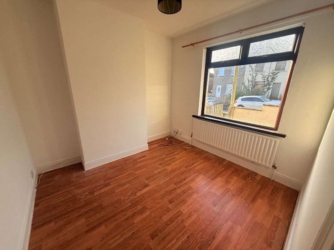 35 Silverstream Gardens