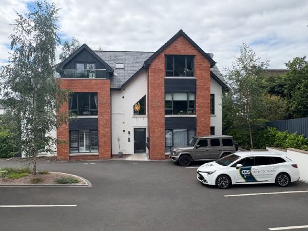 Apt 3, 45 Newforge Lane