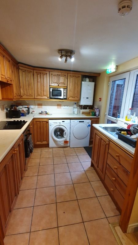 Room 1, 159 Donegall Road Room 1, 159 Donegall Road