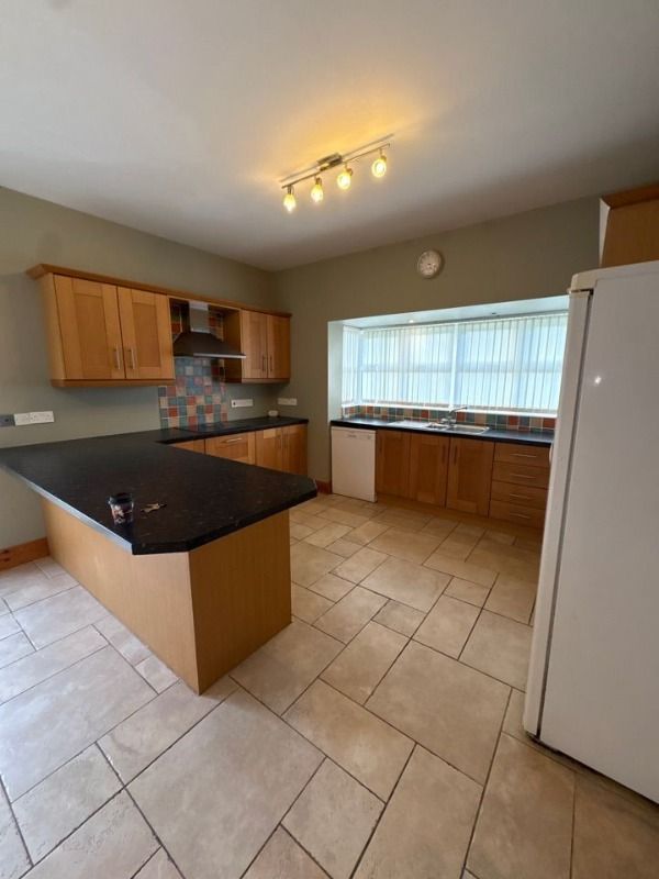 6 Chestnut Hall Drive