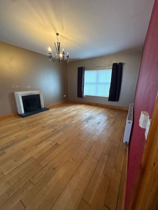 6 Chestnut Hall Drive