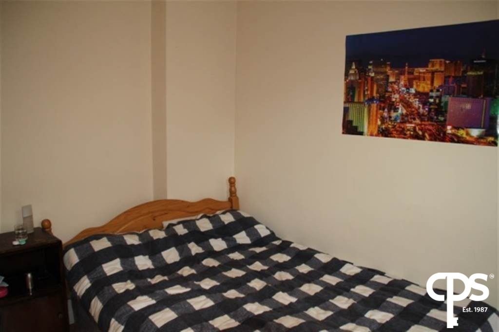 37 Wellesley Avenue - Apts 1 & 2 37 Wellesley Avenue - Apts 1 & 2