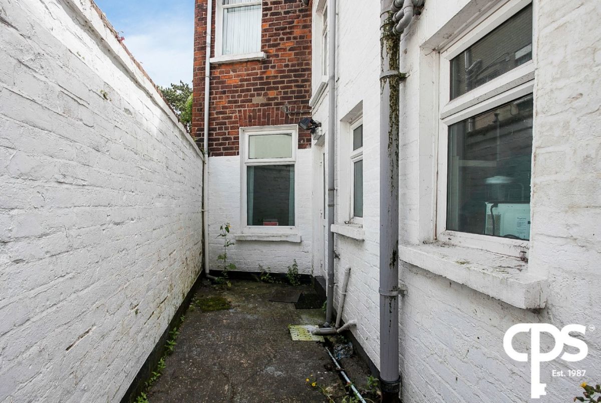 757 Lisburn Road 757 Lisburn Road