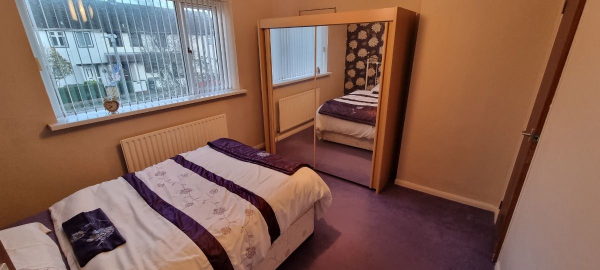 25 Hillmount Gardens 25 Hillmount Gardens