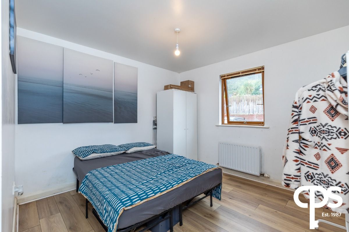 5B Heath Lodge Avenue 5B Heath Lodge Avenue