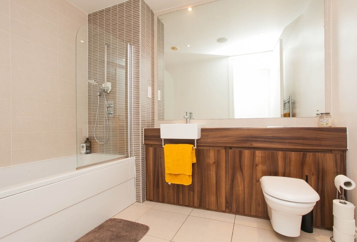 Apartment 3.07 The Arc, Titanic Quarter, Belfast Apartment 3.07 The Arc, Titanic Quarter, Belfast