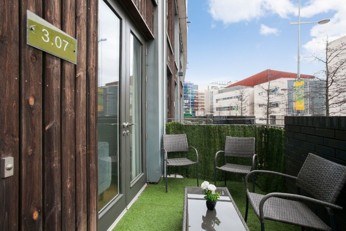 Apartment 3.07 The Arc, Titanic Quarter, Belfast Apartment 3.07 The Arc, Titanic Quarter, Belfast