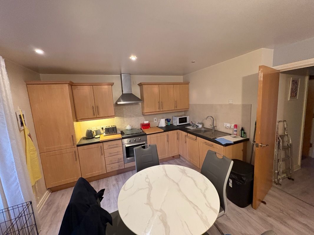 Apt. 5, Sequoia Building, 1 Redwood Grove