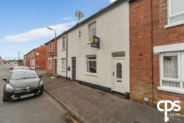 88 Frenchpark Street,belfast, BT12 6HZ