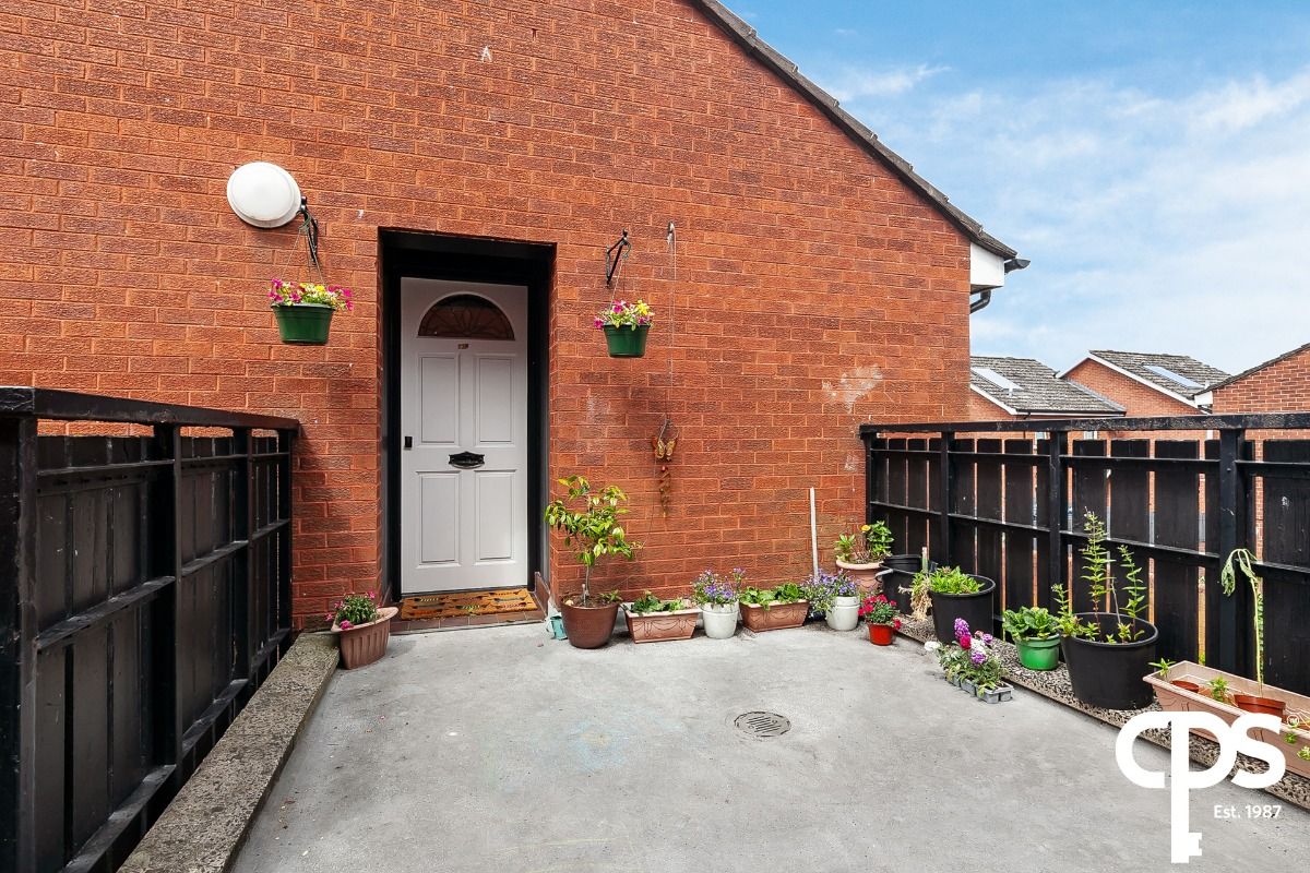 13B Blakeley Terrace 13B Blakeley Terrace
