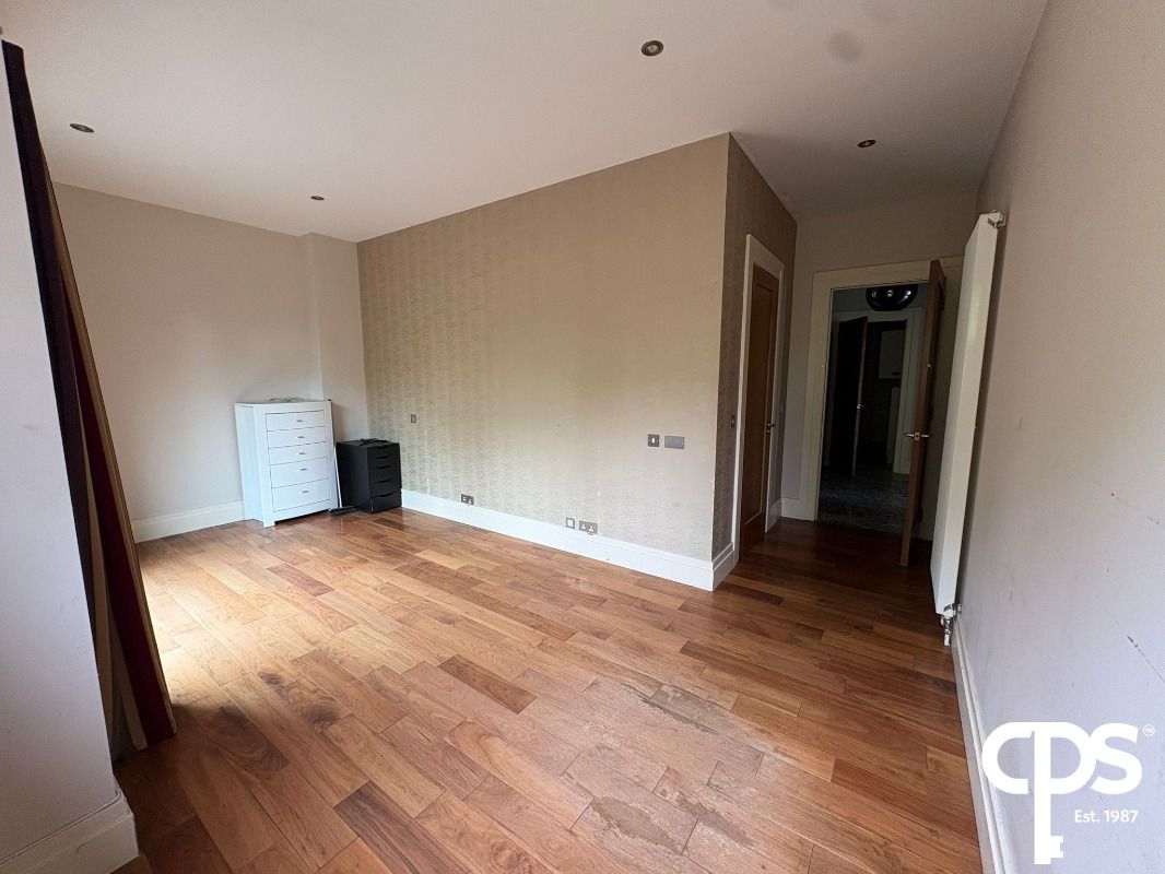 Apartment 16 The Elms Malone Square Apartment 16 The Elms Malone Square