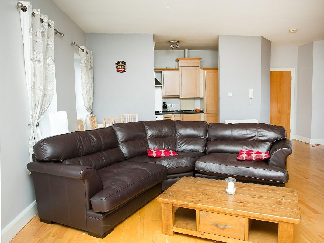 E.4.1 Whitehall Square Penthouse, Lisburn Road E.4.1 Whitehall Square Penthouse, Lisburn Road
