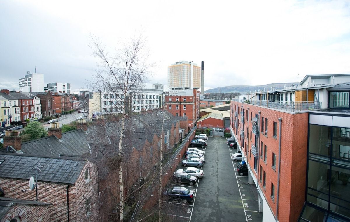 E.4.1 Whitehall Square Penthouse, Lisburn Road E.4.1 Whitehall Square Penthouse, Lisburn Road