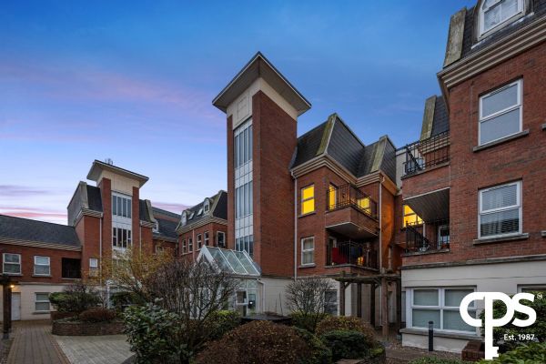 11 Ashley Courtyard