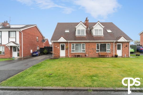 10 Willow Lodge