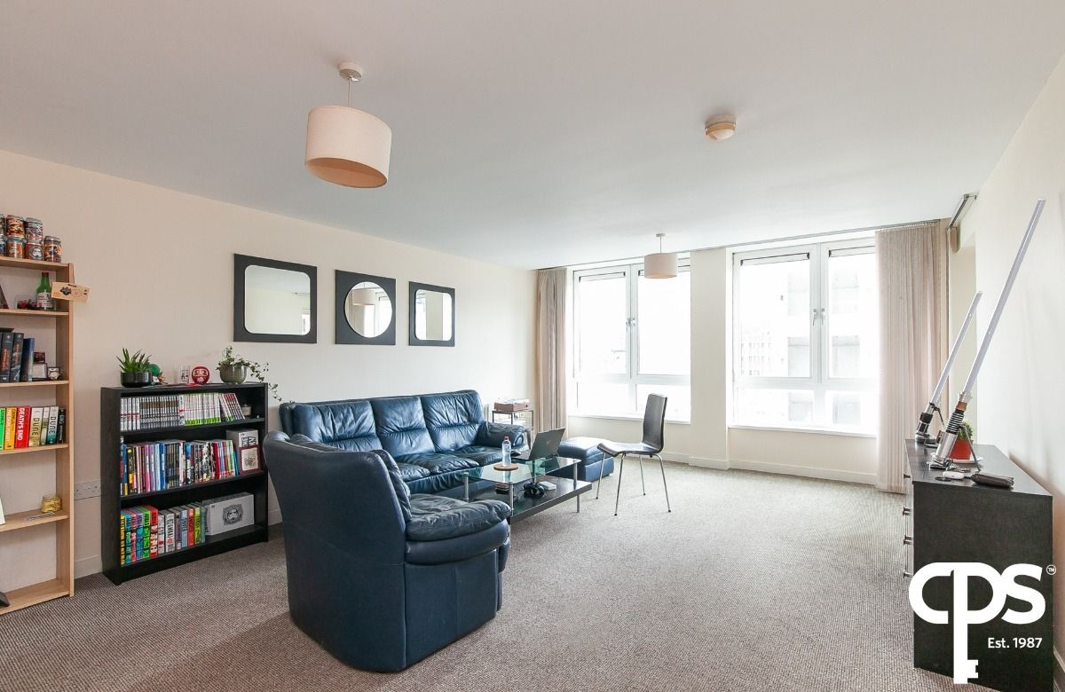 Apt 12 Shaftesbury Court