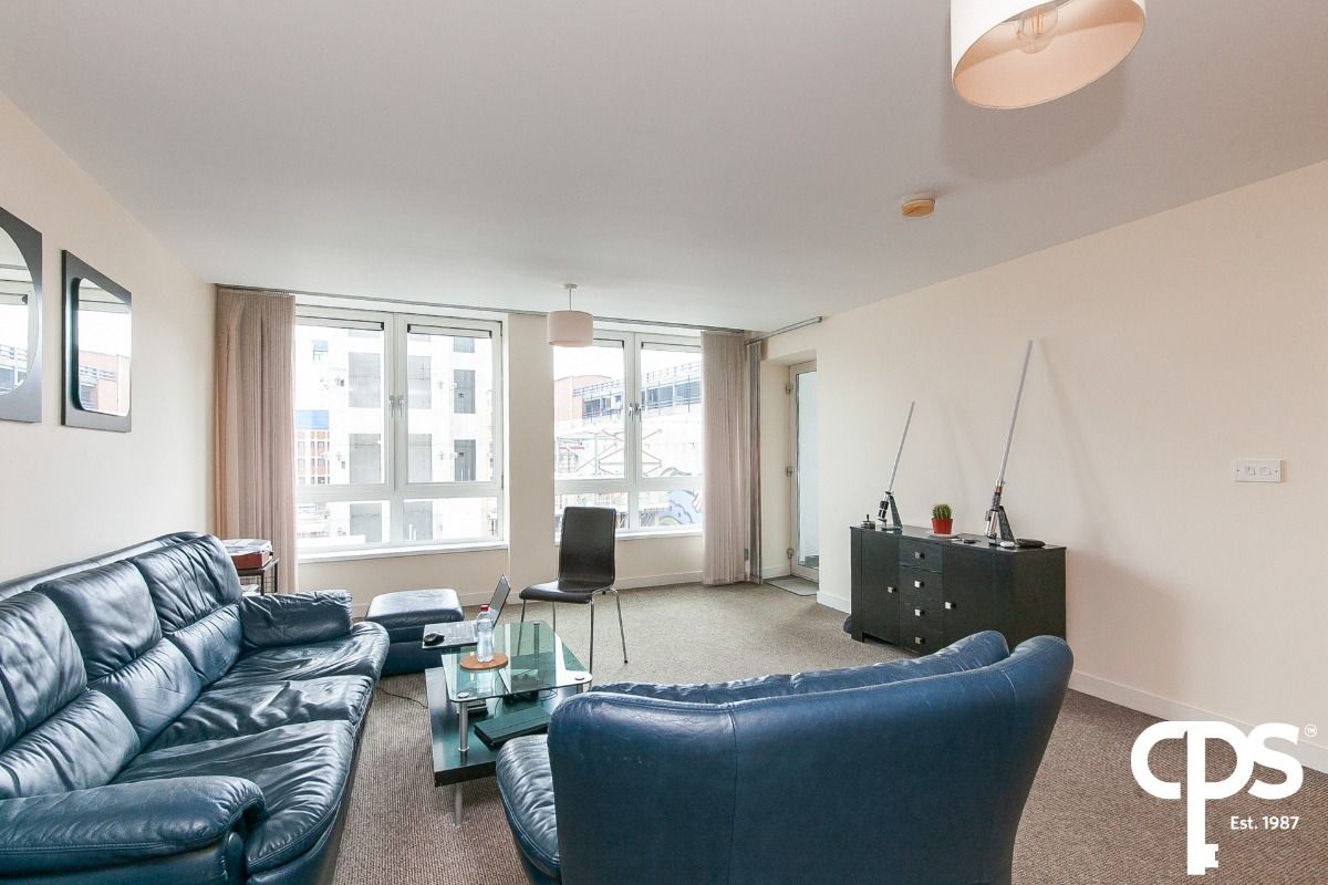 Apt 12 Shaftesbury Court