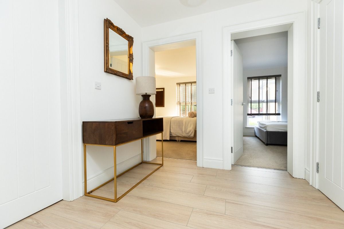 Apt 1, 15 Ballantine Square