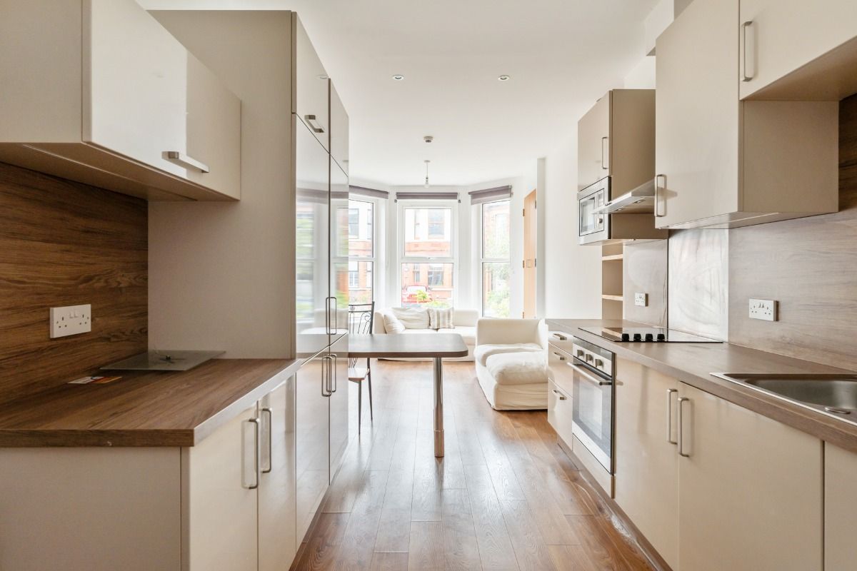 Apt 1, 89 Malone Avenue