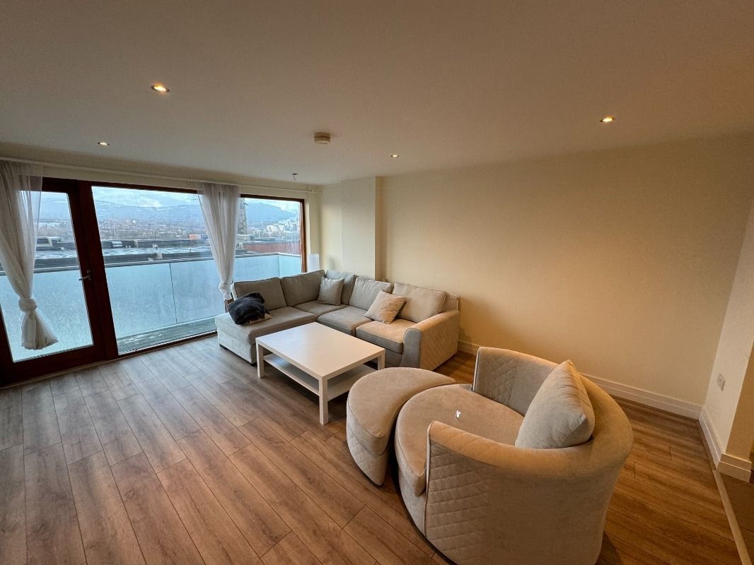 Apartment 71 James Clow Building