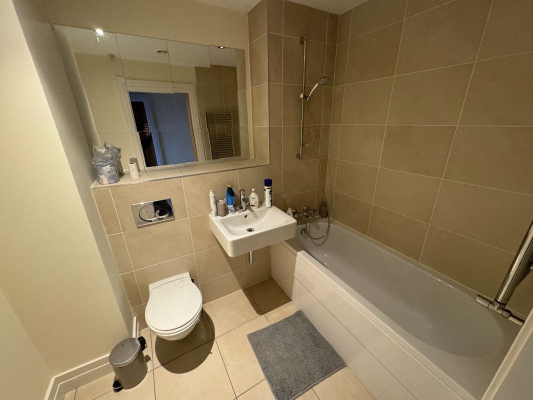 Apartment 71 James Clow Building