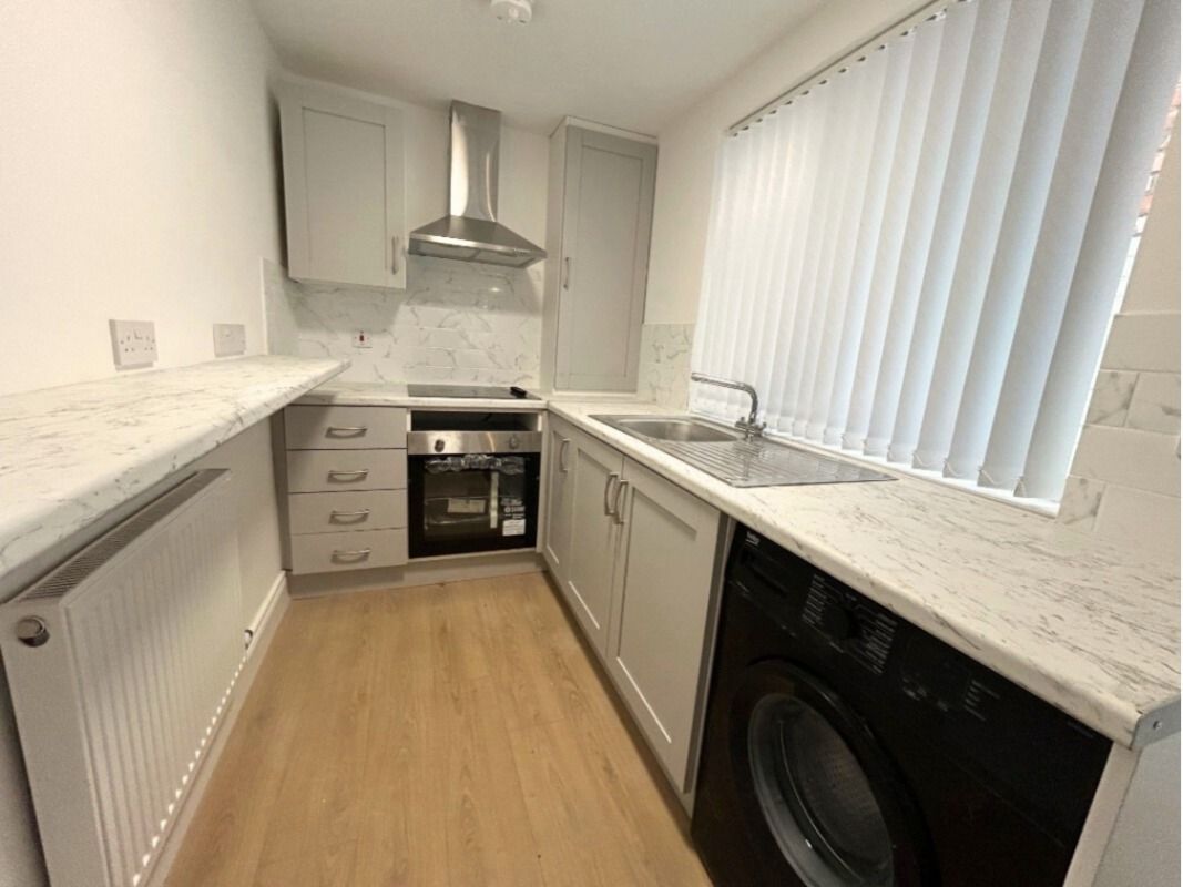 12 Melrose Street (6 Month Lease)