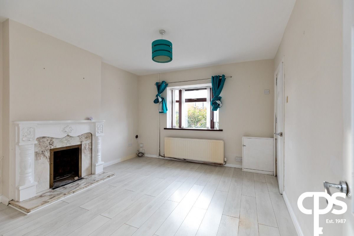 59 Whiterock Crescent