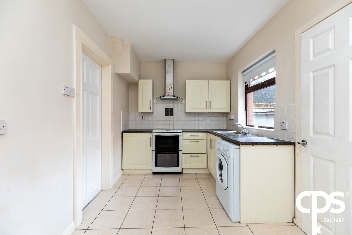 59 Whiterock Crescent