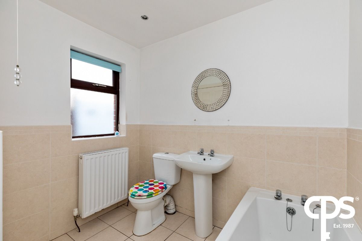 59 Whiterock Crescent