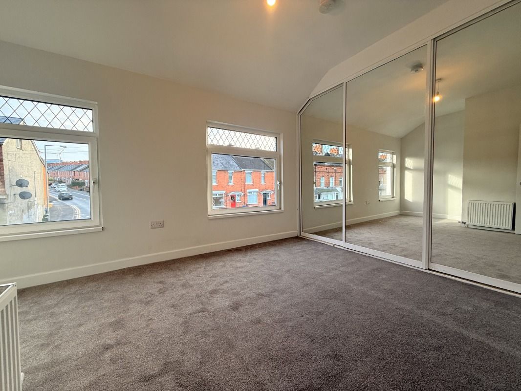 66 Connsbrook Avenue