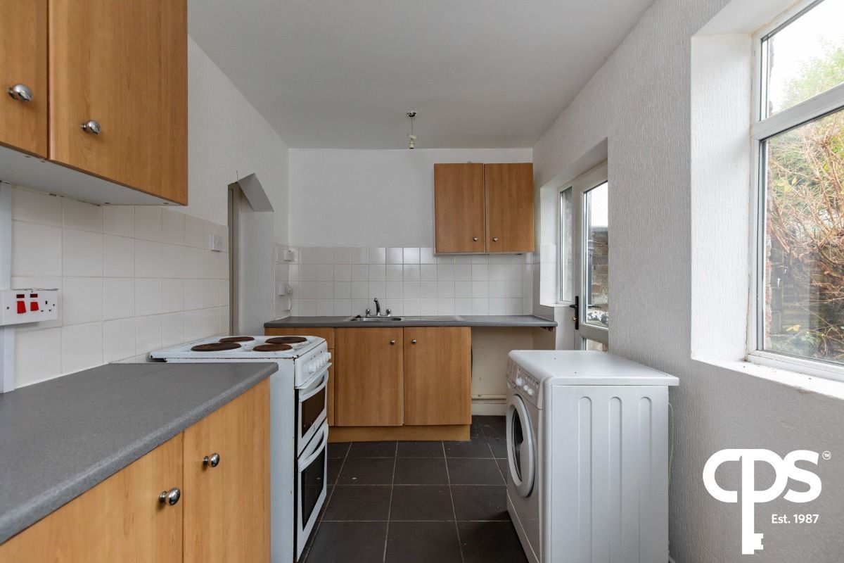 72 Joanmount Gardens