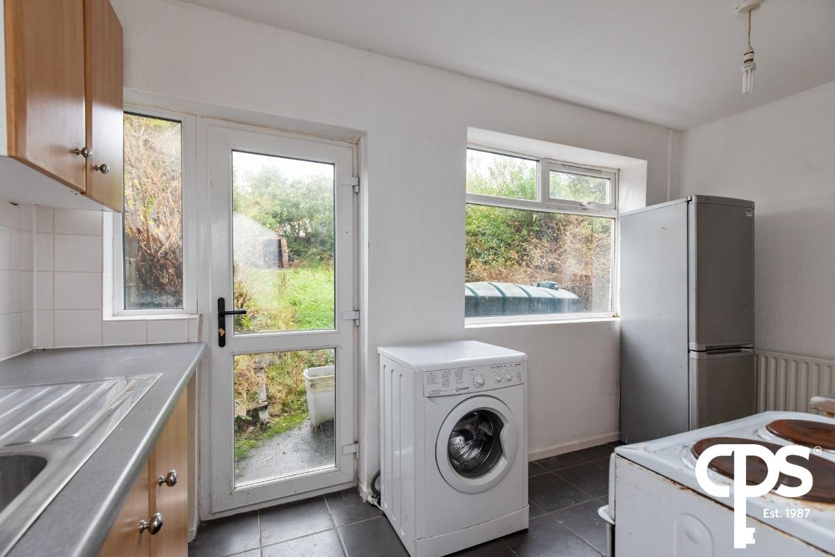 72 Joanmount Gardens