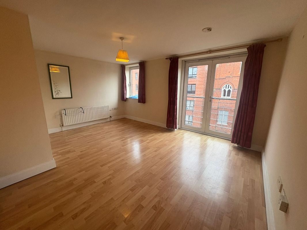 C3.1 Whitehall Square