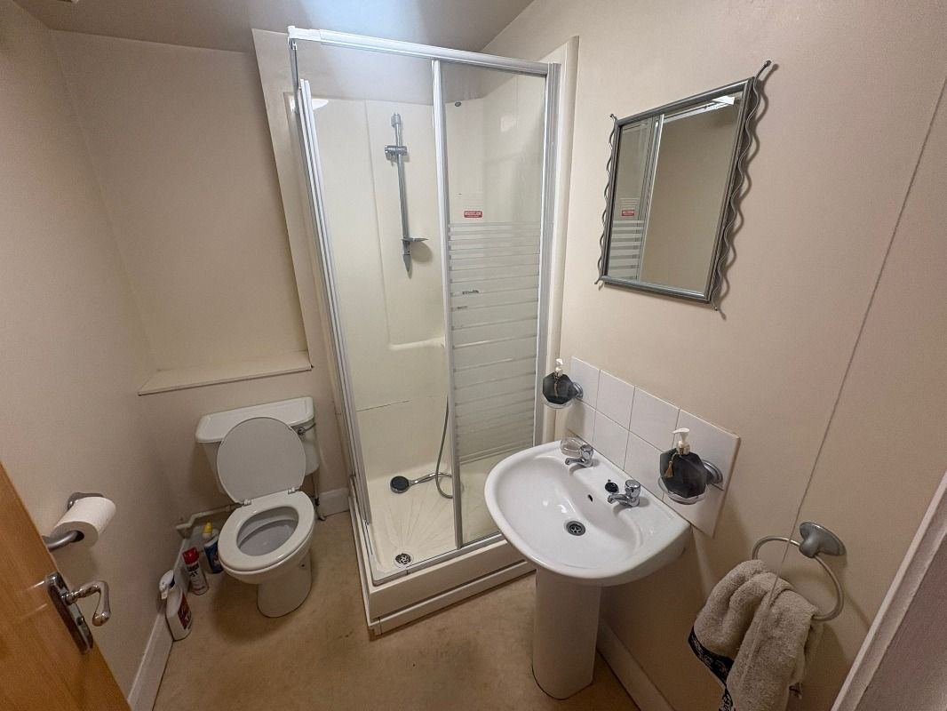 C3.1 Whitehall Square