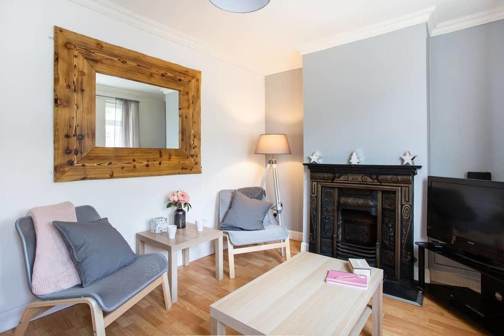 155 Joanmount Gardens