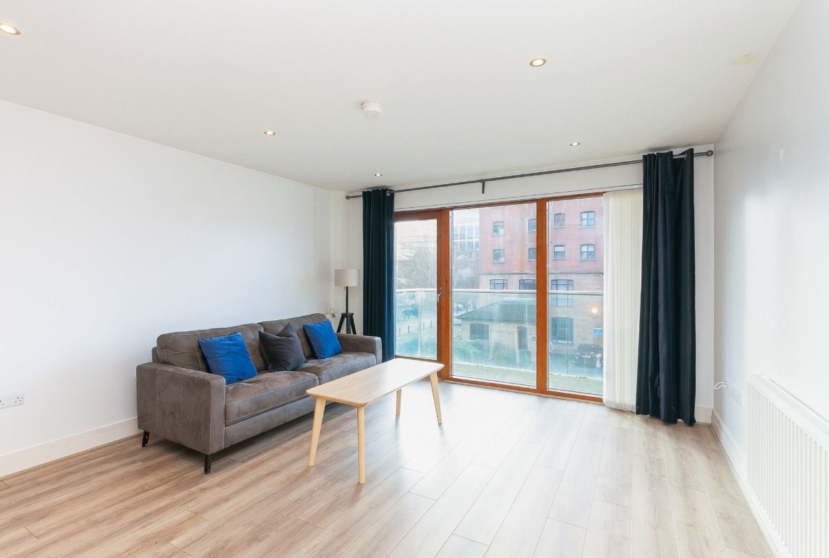 3 James Clow Building, Princes Street